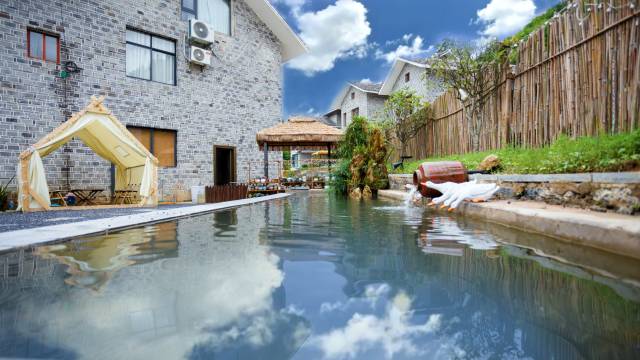 云沐山舍民宿(梵净山云舍景区店)