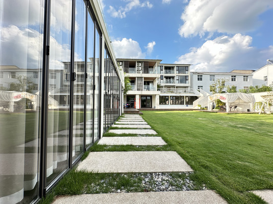 武汉东家西舍民宿(东湖风景区店)