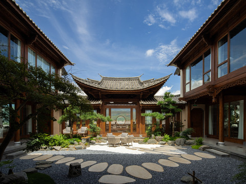 沙溪古镇何家花园民宿