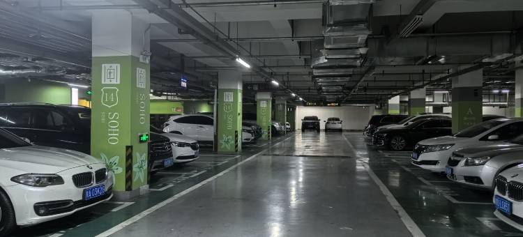 朗月主题酒店(西安大明宫万达店)图片