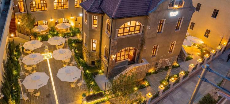 推瓦·Holiday VIlla花园美墅(青岛中山路店)图片