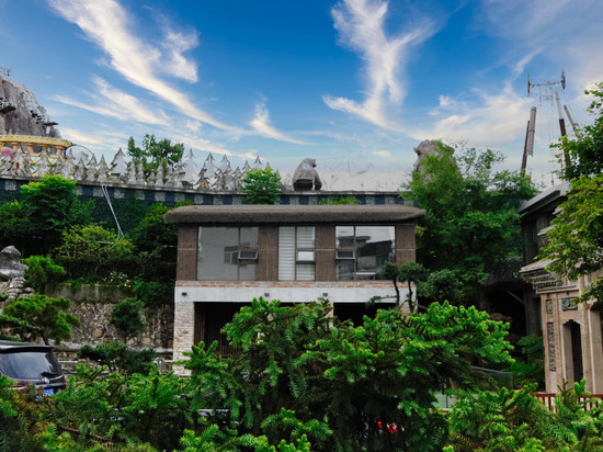 横店奢漫民宿(影视城秦王宫梦幻谷店)