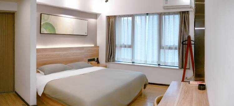 重庆梧桐精品酒店(西南政法大学渝北校区店)图片