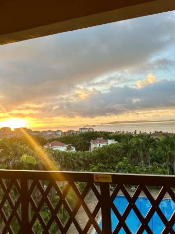 厦门帝元维多利亚大酒店(环岛路黄厝海滩店)图片