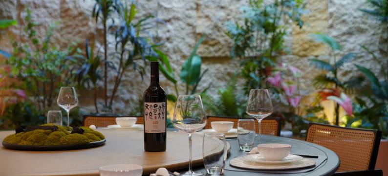 大理风雅颂苍洱眼酒店·山盟海誓图片