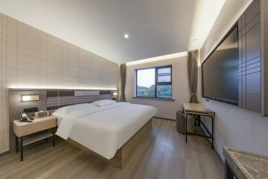 如家派柏·云酒店(上海浦东机场川沙地铁站店)