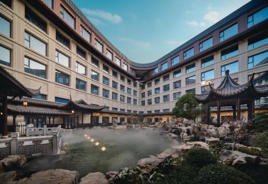 Crowne Plaza Wuhan Tianhe Airport Hotel Overview