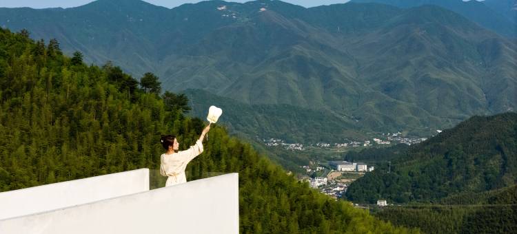 素林·无边泳池设计师民宿(龙王山漂流店)图片