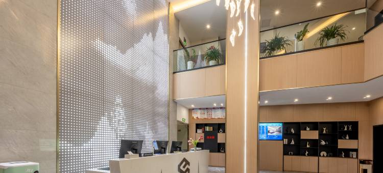 盛庭智慧酒店(大理高铁站洱海公园店)图片