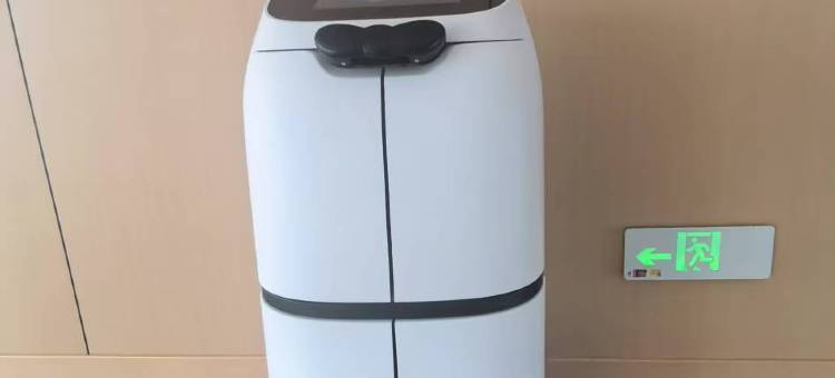 云季酒店(抚顺清原火车站白云街店)图片