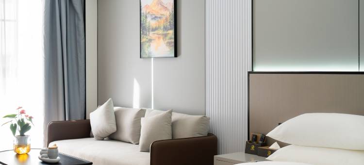 林芝聚源酒店(工布天街店)图片