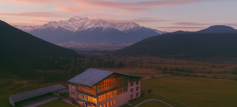 香格里拉·驰桑鼎珠｜CinemaBath设计师藏式民宿(香格里拉机场店)图片
