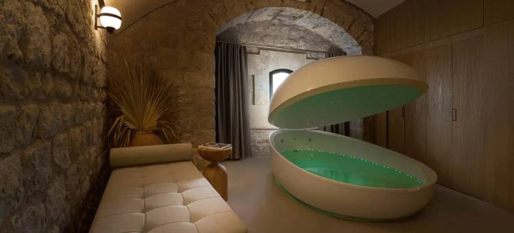 黑山马穆拉岛悦榕庄(Mamula Island by Banyan Tree)图片