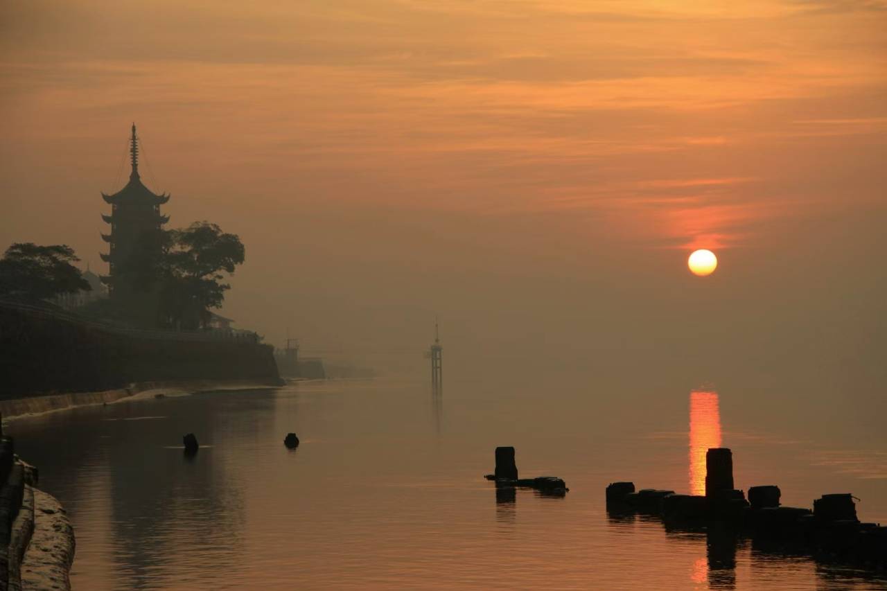 盐官潮乐之城宣德门酒店图片