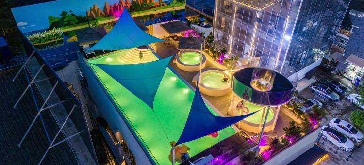 弥勒海湾瑞景温泉酒店(湖泉生态园湖泉半山温泉店)图片