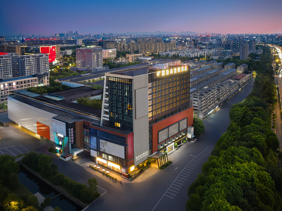 雷迪森世嘉酒店(杭州九堡9意法女装批发中心店)