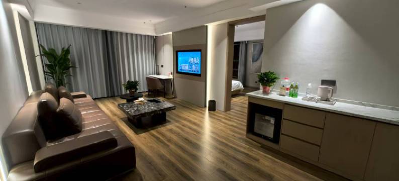 鄂托克前旗马兰花大酒店图片