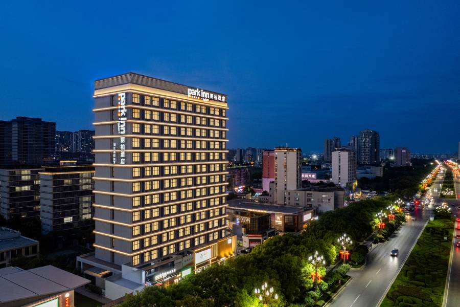 麗柏酒店(南昌澄碧湖瀝山地鐵站店)