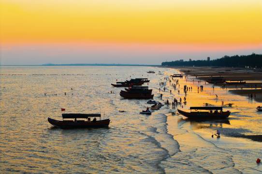 陌海•望海｜一线海景赏夕阳美景•LanM金滩那片海民宿(万尾金滩店)图片