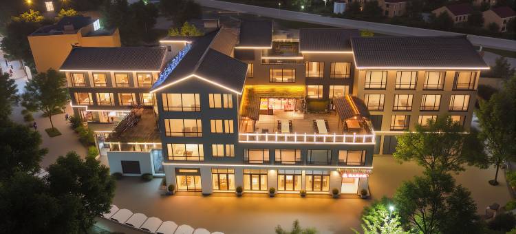 爱上怒江·江景酒店(泸水六库怒江西岸店)图片