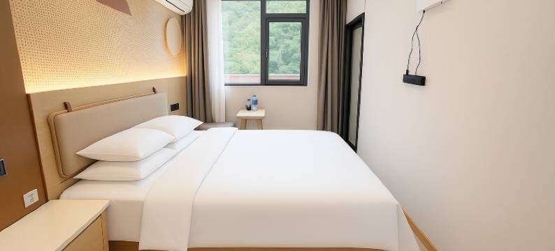 石棉阳光星宸酒店图片