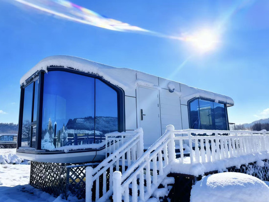 印象池西太空舱露营地(长白山旅游集散服务中心店)