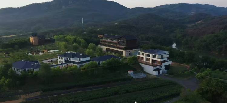 京玺庄园烟台蓝莓假日酒店图片