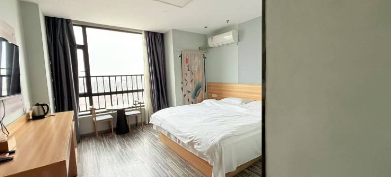 楠欣青年旅舍(太子殿地铁站店)图片