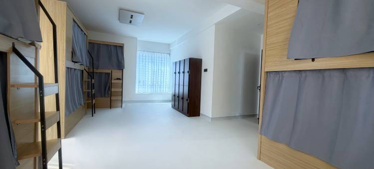 熙熙里青年旅社(海口万绿园店)图片