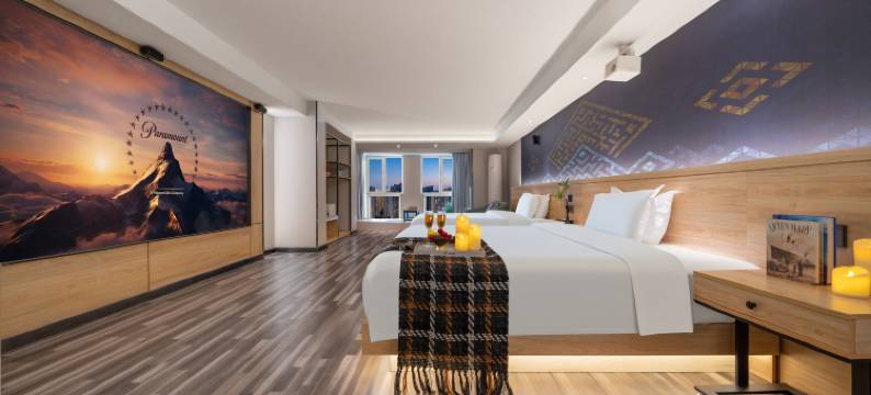 叶与晨电竞电影酒店(石家庄新石中路店)图片