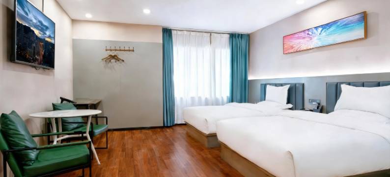 西宁丽优假日酒店(莫家街中心购物广场店)图片