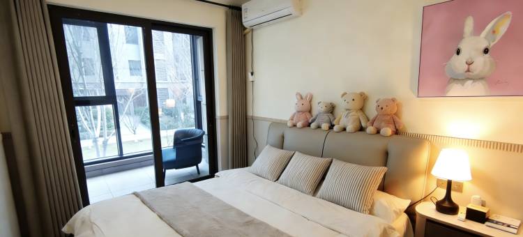 春景澜珊民宿(只有河南戏剧幻城店)图片