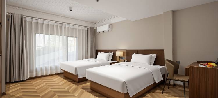 佰联酒店LAO BILLIONS HOTEL(法国街夜市中心湄公河旁)(LAO BILLIONS HOTEL)图片