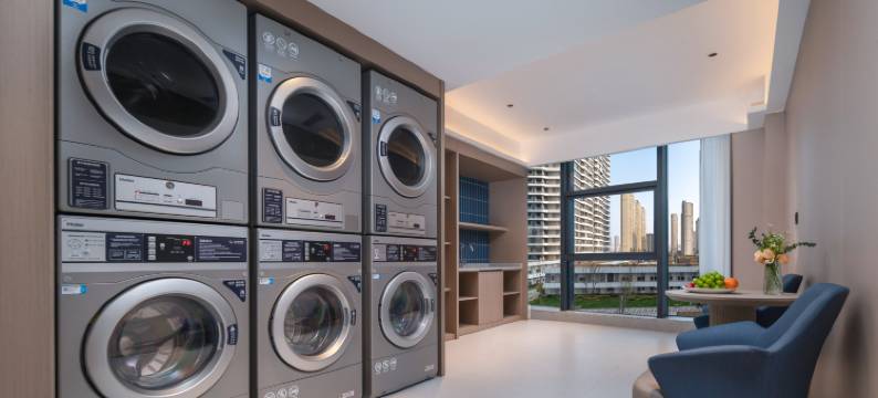 欢漫酒店(南昌西站北广场国际体育中心店)图片