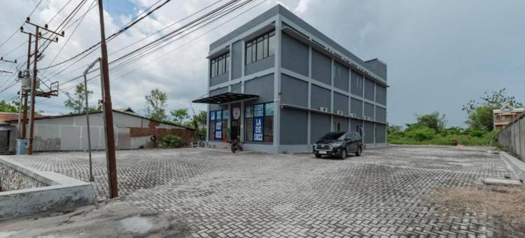 Urbanview Hotel la de Grizz Syariah Sampit by RedDoorz图片