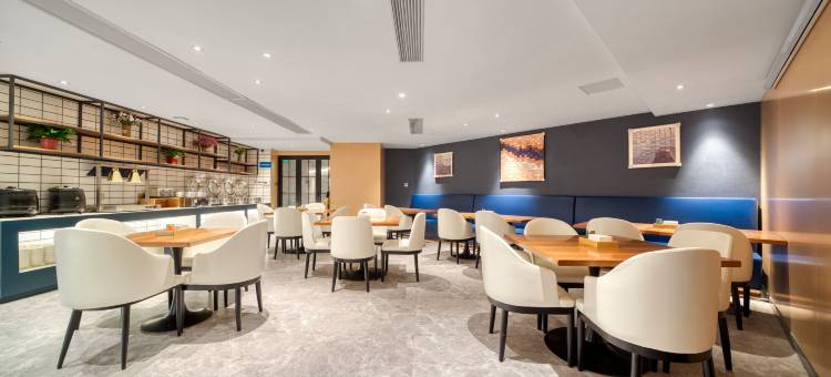 艺龙安悦酒店(杭州滨江银泰建设一路店)图片