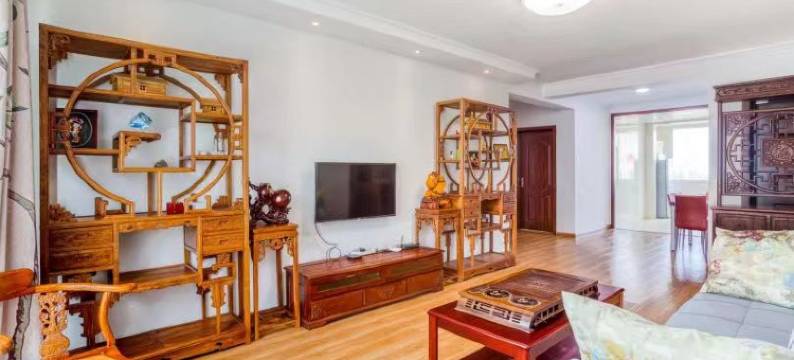 雅轩阁•Life轻奢设计美宿(长白山北坡集散中心店)图片