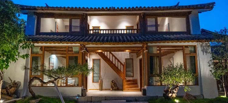 丽江得闲民宿(三义国际机场店)图片