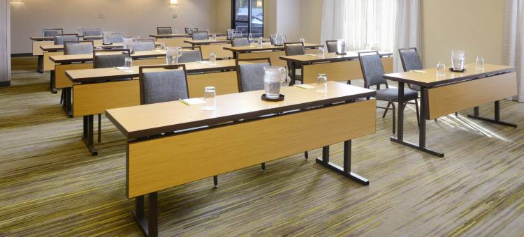 达拉斯中央高速公路索尼斯塔精选酒店(Sonesta Select Dallas Central Expressway)图片