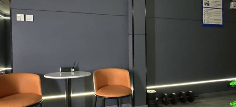 逐浪电竞酒店图片