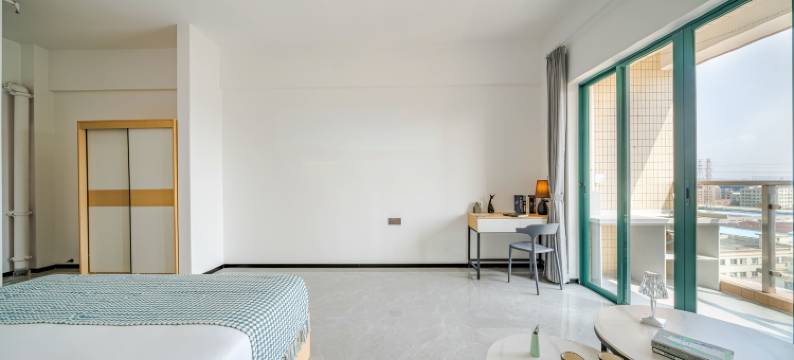 海仕登·蓝楹湾国际公寓(中山古镇长安灯配电子城店)图片