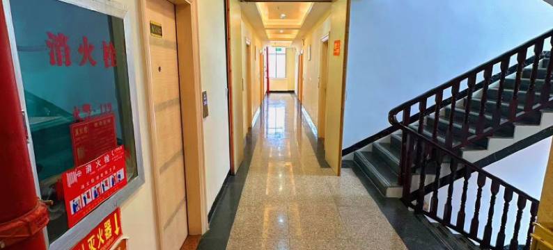 悦漫时尚酒店(中心广场店)图片