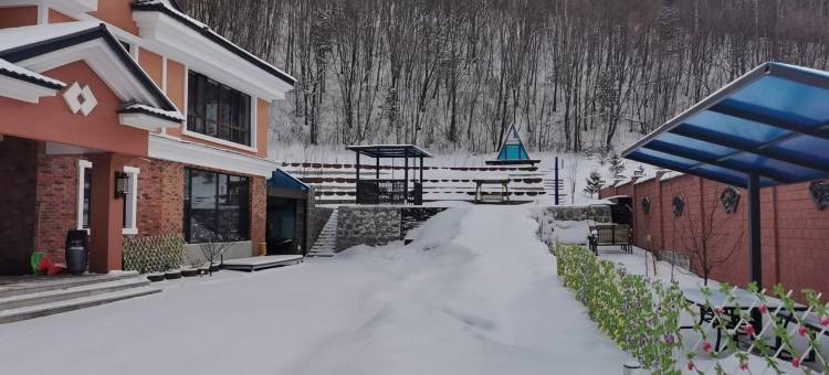 花舍山居·派对轰趴Villa美墅(亚布力滑雪旅游区店)图片