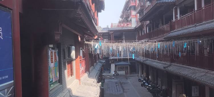 爱电竞酒店(许昌曹魏古城胖东来人民店)图片