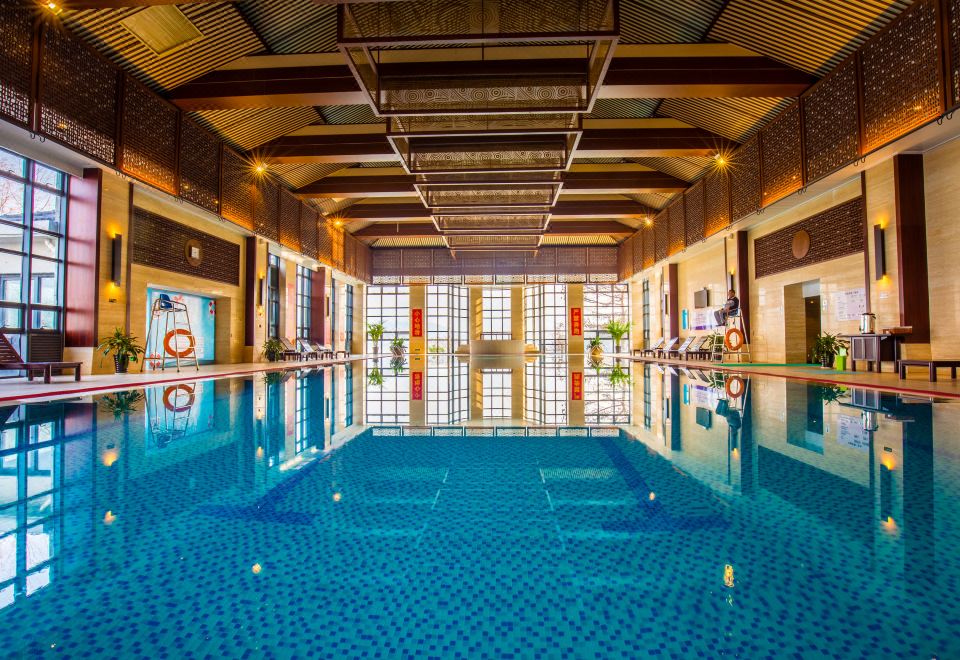 GRAND NEW CENTURY RESORT Siming Lake YuyaoHotel Overview