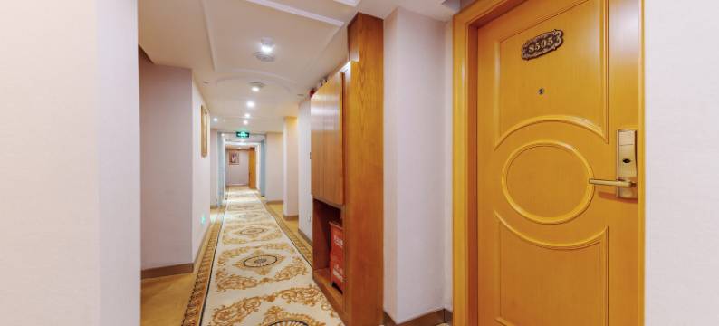 驿尔丰酒店(深圳坂田五和地铁站店)图片