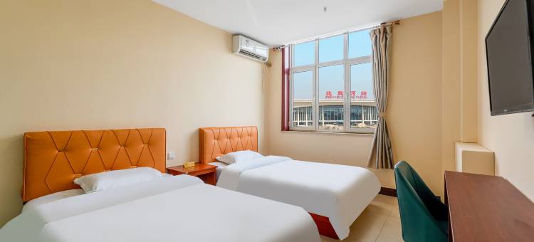 北戴河盛世宾馆电梯客房(北戴河火车站店)图片