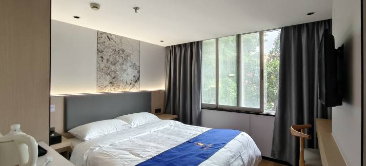 速8优选酒店(福州万象城宝龙店)图片