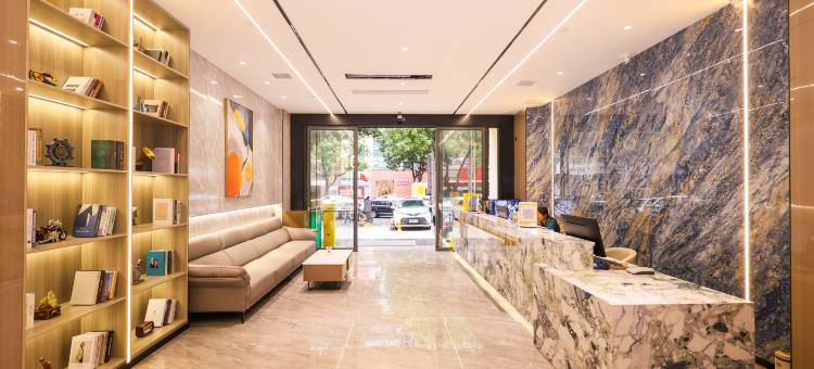 宜诺酒店(广州中山大学附属第一医院东山口地铁站店)图片