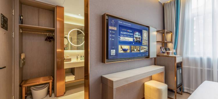 朗丽兹酒店(北京西站六里桥东地铁站店)图片